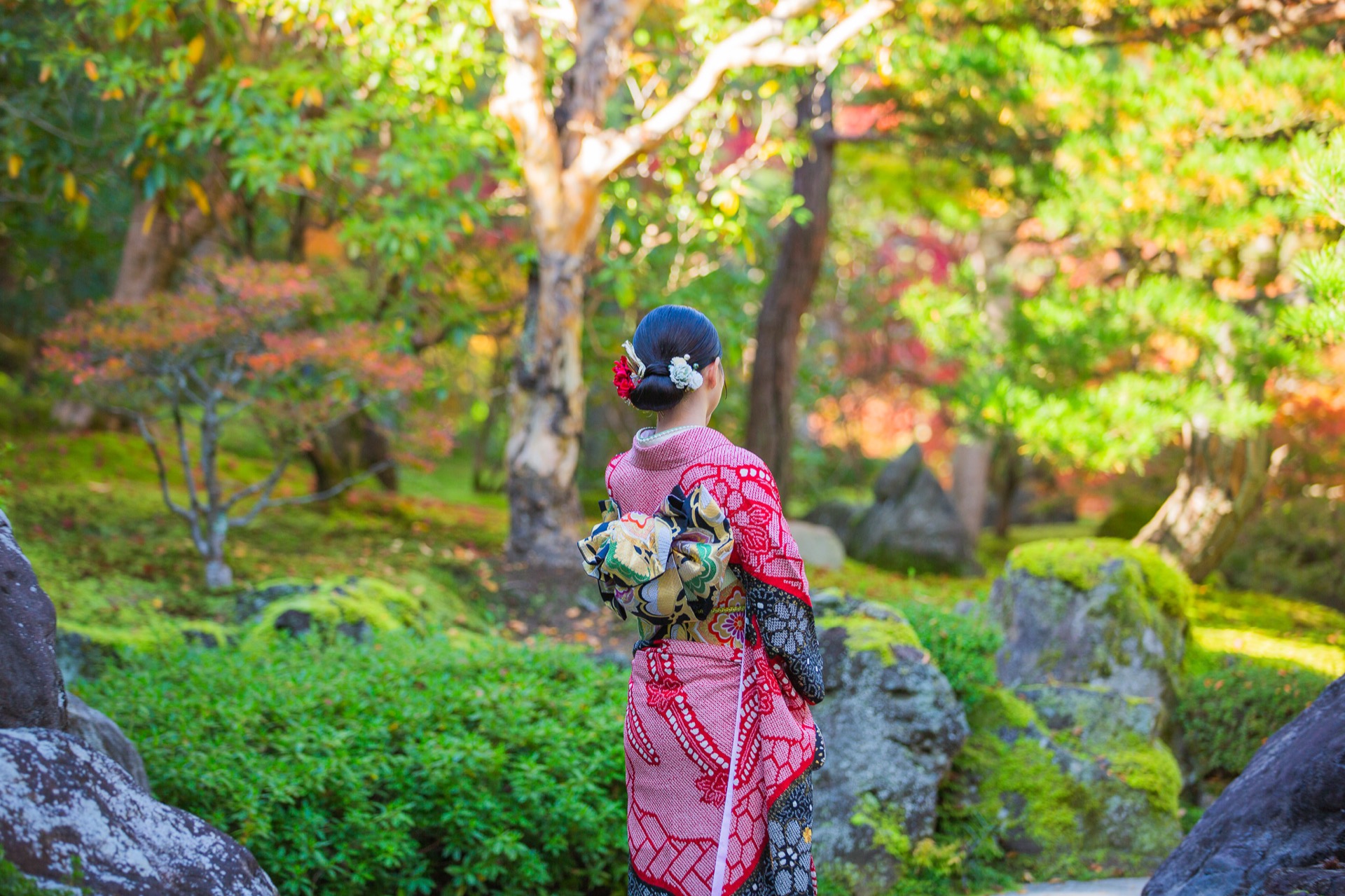 庭園・振袖